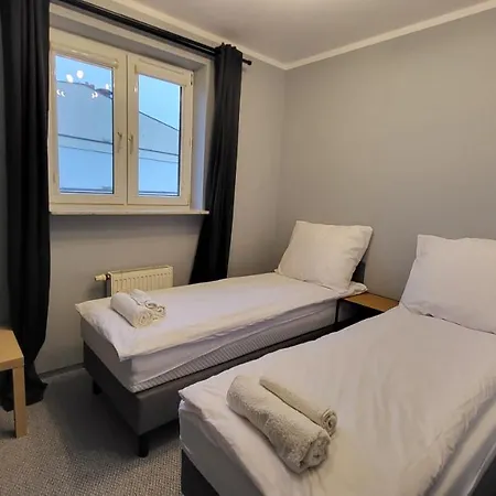 Skarbka * Βαρσοβία