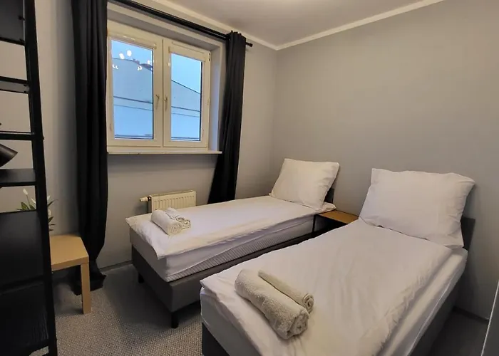 Skarbka * ワルシャワ